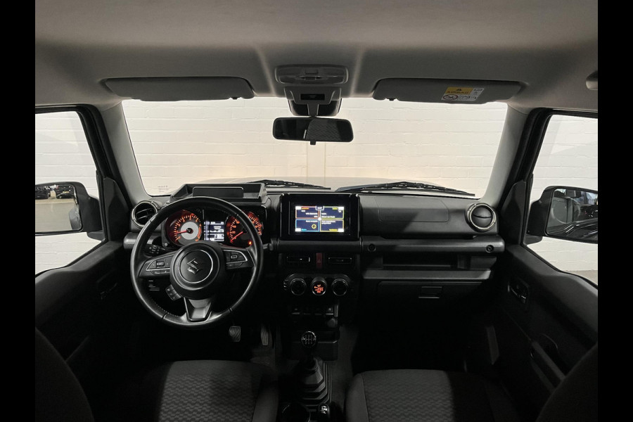 Suzuki Jimny 1.5 Stijl *4 Persoons* Trekhaak | Cruise-/ climate control | Stoelverwarming | Airco | Navigatie | Carplay