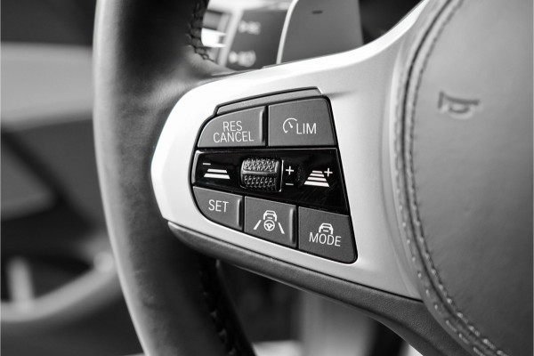 BMW X5 xDrive45e High Executive M-Sport Laser HUD Memory Trekhaak