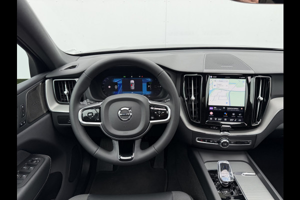 Volvo XC60 2.0 T6 Plug-in hybrid AWD Plus Black Edition | Pano | Pilot Assit | Memory | H/K Audio | 21 inch