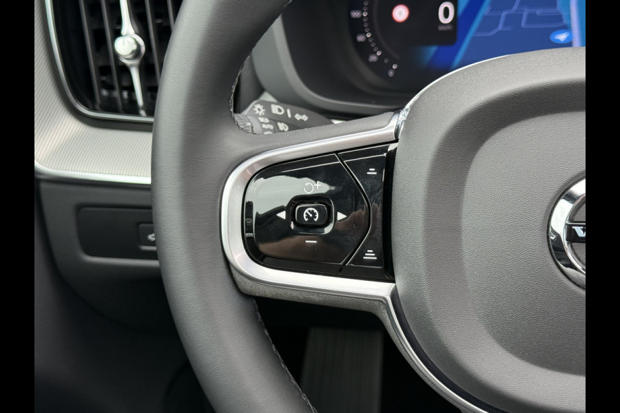 Volvo XC60 2.0 T6 Plug-in hybrid AWD Plus Black Edition | Pano | Pilot Assit | Memory | H/K Audio | 21 inch