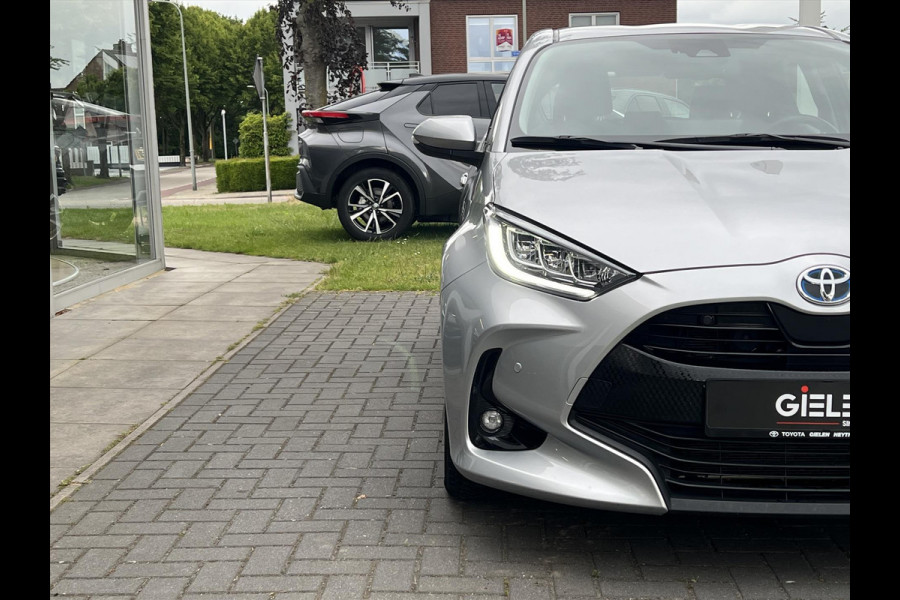 Toyota Yaris 1.5 Hybrid 116pk Dynamic Plus | Parkeersensoren, Stoelverwarming, Keyless