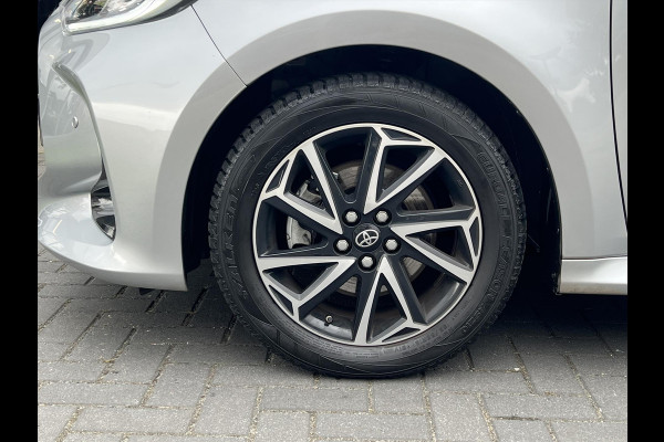 Toyota Yaris 1.5 Hybrid 116pk Dynamic Plus | Parkeersensoren, Stoelverwarming, Keyless