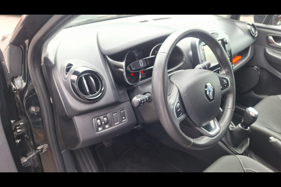Renault Clio 0.9 TCe Limited/Nav/Cruise/Lm/Enz/