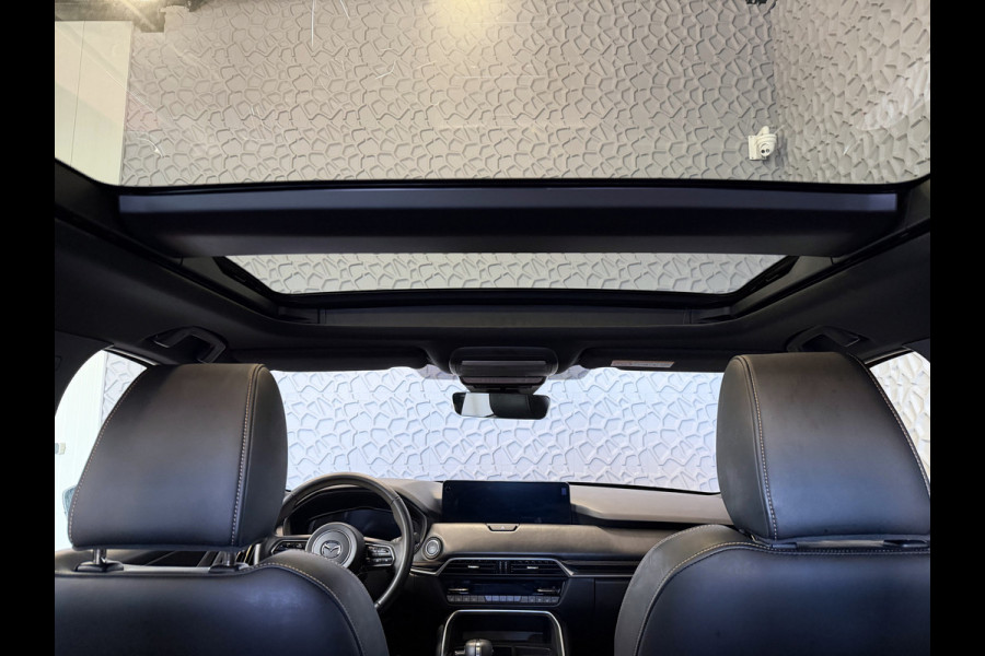 Mazda CX-60 2.5 e-SkyActiv PHEV HOMURA PANO SCHUIFDAK STOEL/STUUR.VERW/VENTILATIE HEADUP ELEK.STOEL AWD 4X4 4WD ✅ Top Auto's Wijchen. Al 30 Jaar verkoop van Mazda , Alle Modellen PHEV / HEV / BENZINE✅