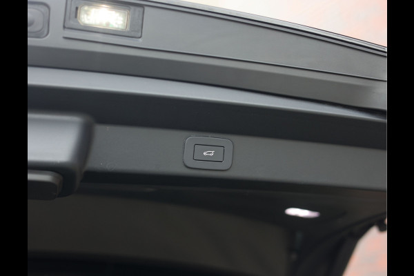 Land Rover Range Rover Sport P460e Dynamic SE | Pano - Trekhaak - Meridian