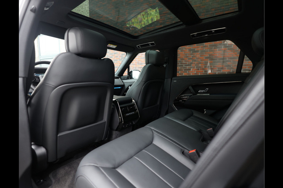 Land Rover Range Rover Sport P460e Dynamic SE | Pano - Trekhaak - Meridian