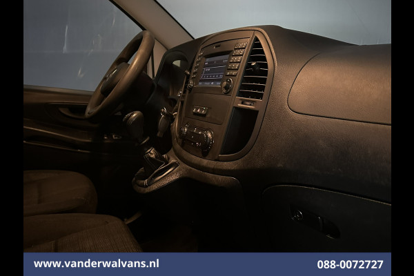 Mercedes-Benz Vito 116 CDI 164pk L3H1 Euro6 Airco | Camera | Cruisecontrol | LED | 2500kg Trekhaak Parkeersensoren, Stoelverwarming, Bijrijdersbank