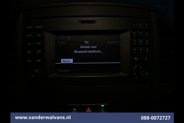 Mercedes-Benz Vito 116 CDI 164pk L3H1 Euro6 Airco | Camera | Cruisecontrol | LED | 2500kg Trekhaak Parkeersensoren, Stoelverwarming, Bijrijdersbank
