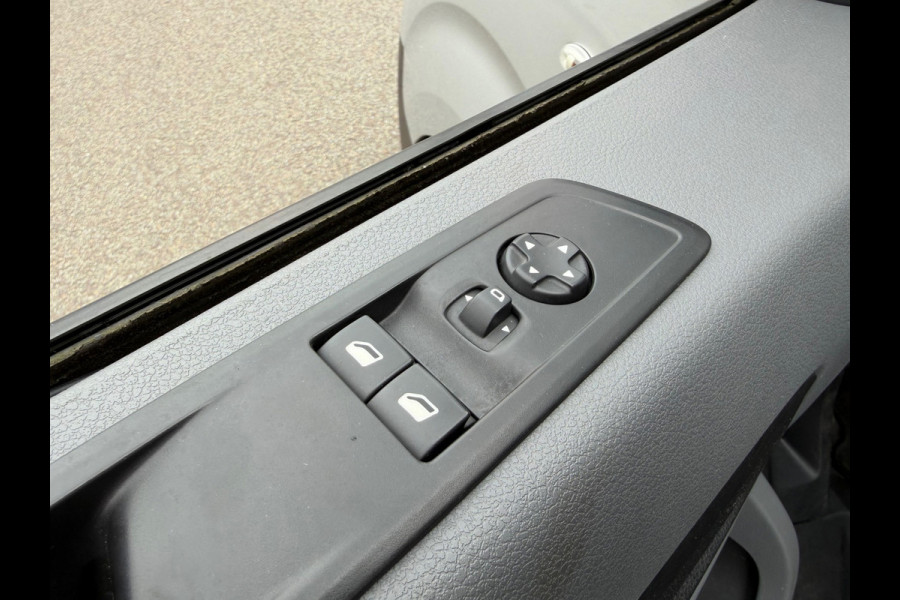 Toyota Proace Shuttle 1.6 D-4D Cool Comfort Long 9 persoons | pano | Airco | Cruise | Radio | EX BTW | BPM Vrij