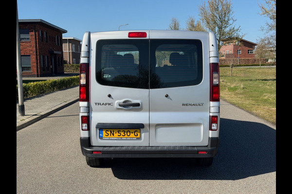 Renault Trafic Passenger 1.6 dCi | Airco | Cruise | Radio | 9 persoons |