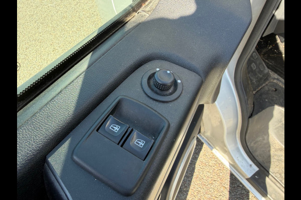 Renault Trafic Passenger 1.6 dCi | Airco | Cruise | Radio | 9 persoons |