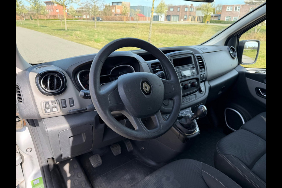 Renault Trafic Passenger 1.6 dCi L2H1| Airco | Cruise | Radio | 9 persoons |