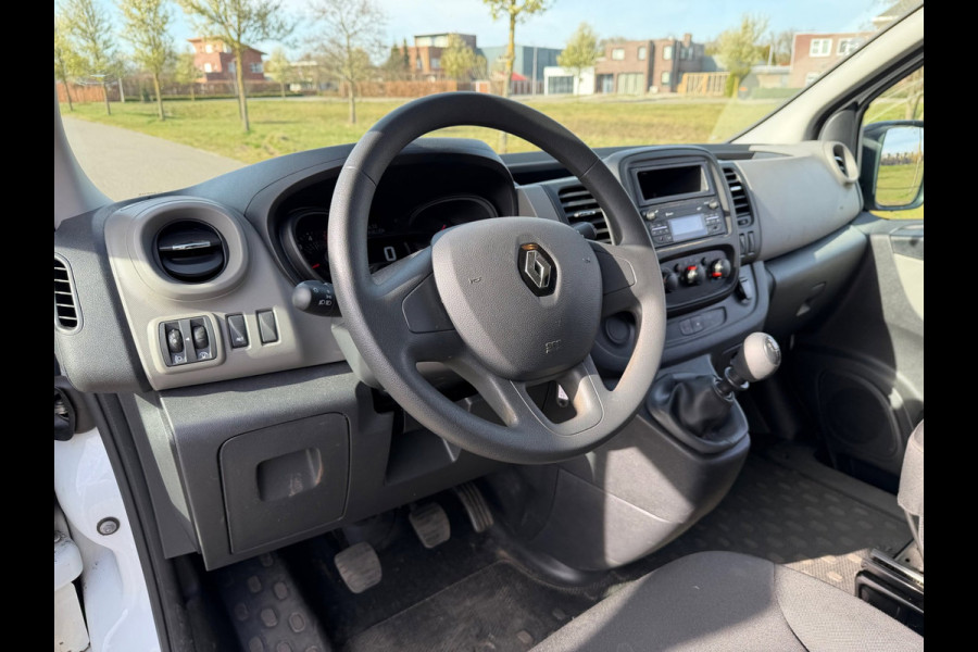Renault Trafic Passenger 1.6 dCi Life Energy L1H1| Airco | Radio | 8 persoons |