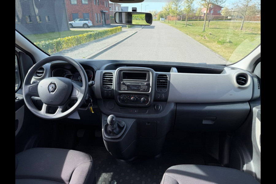 Renault Trafic Passenger 1.6 dCi Life Energy L1H1| Airco | Radio | 8 persoons |