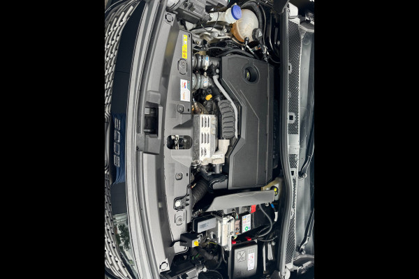 Peugeot 2008 1.2 Hybrid DSC6 Style /Led /Cruise /Garantie