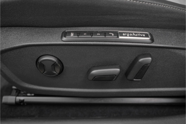 Volkswagen ID.3 Pro S 77 kWh Head Up Matrix-led ACC 19"
