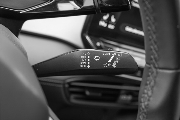 Volkswagen ID.3 Pro S 77 kWh Head Up Matrix-led ACC 19"