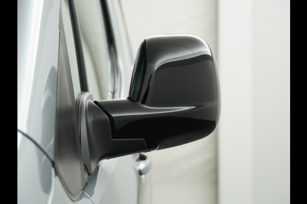 Citroën Berlingo 1.5 BlueHDi 130 EAT8 S&S L1 - Lichtmetalenvelgen - Sportpakket - Bullbar - Ledbar - AppleCarplay - Android Auto - Virena Zekerheidspakket 895 ,- 12 maanden BOVAG Garantie