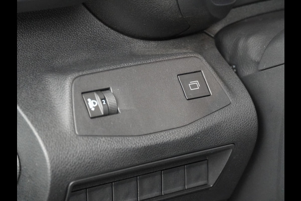 Citroën Berlingo 1.5 BlueHDi 130 EAT8 S&S L1 - Lichtmetalenvelgen - Sportpakket - Bullbar - Ledbar - AppleCarplay - Android Auto - Virena Zekerheidspakket 895 ,- 12 maanden BOVAG Garantie