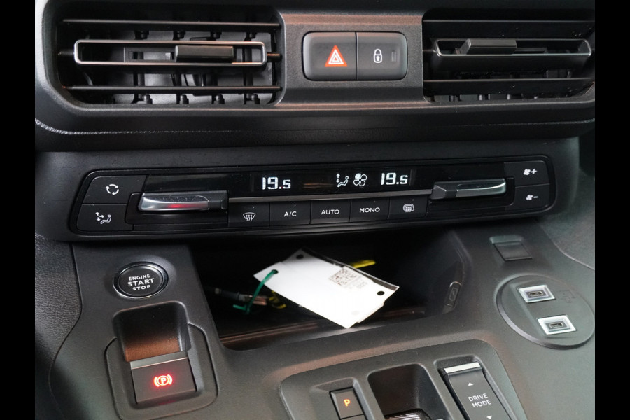 Citroën Berlingo 1.5 BlueHDi 130 EAT8 S&S L1 - Lichtmetalenvelgen - Sportpakket - Bullbar - Ledbar - AppleCarplay - Android Auto - Virena Zekerheidspakket 895 ,- 12 maanden BOVAG Garantie