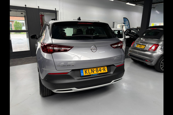 Opel Grandland X 1.2 Turbo Innovation / Camera / Carplay