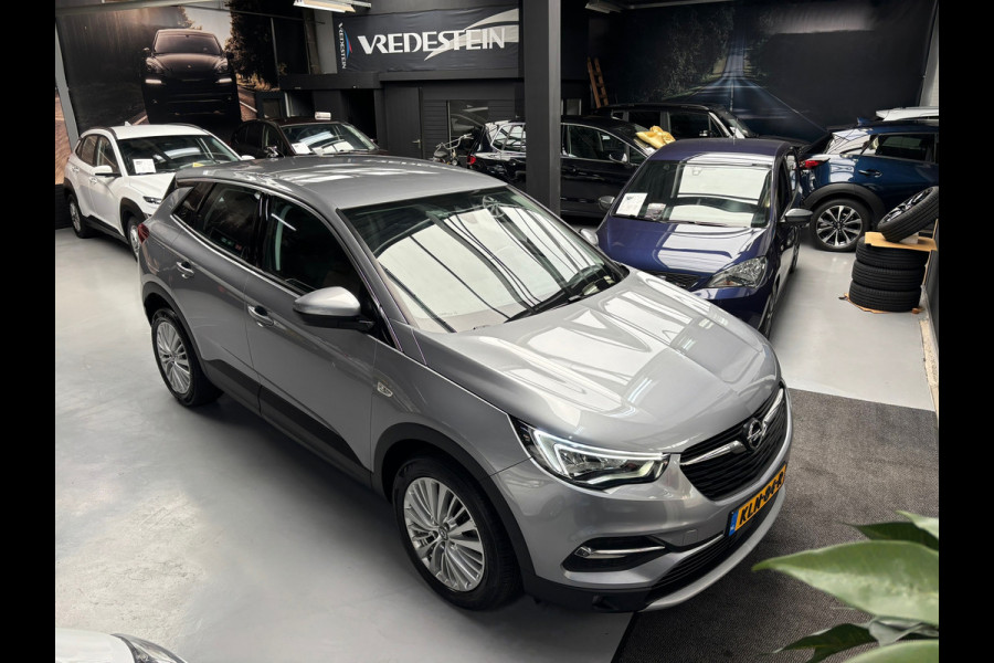 Opel Grandland X 1.2 Turbo Innovation / Camera / Carplay