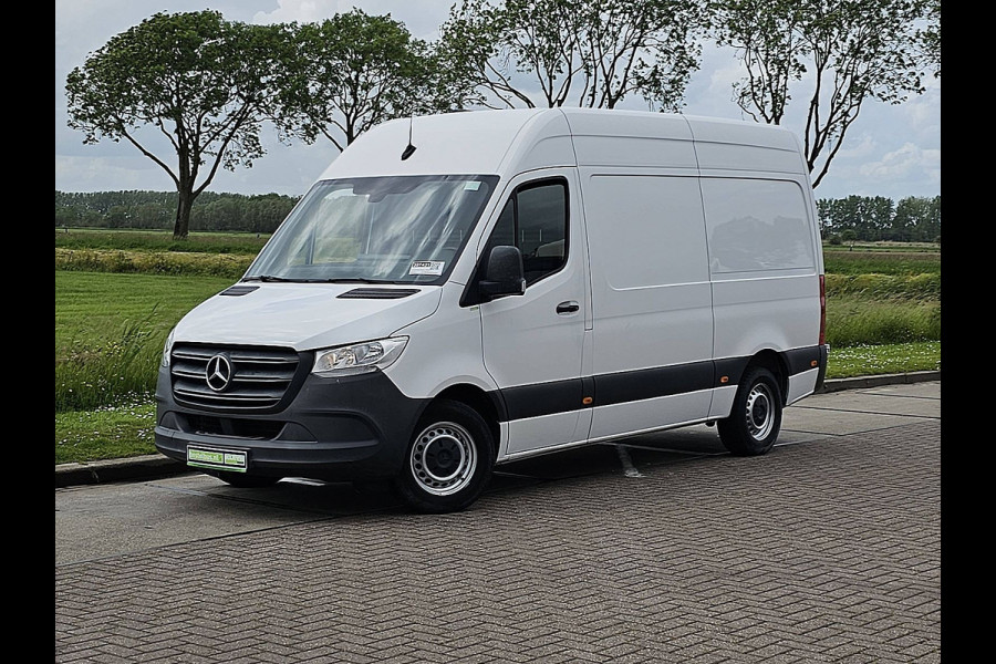 Mercedes-Benz Sprinter 317 1.9 CDI L2H2 RWD L2H2 RWD 3.5t-Trekhaak Airco Camera Mbux PDC Standkachel Euro6 170 PK