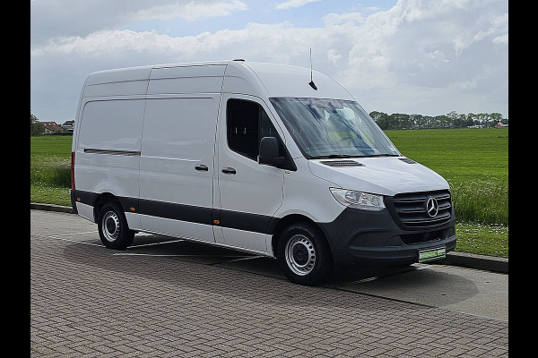 Mercedes-Benz Sprinter 317 1.9 CDI L2H2 RWD L2H2 RWD 3.5t-Trekhaak Airco Camera Mbux PDC Standkachel Euro6 170 PK
