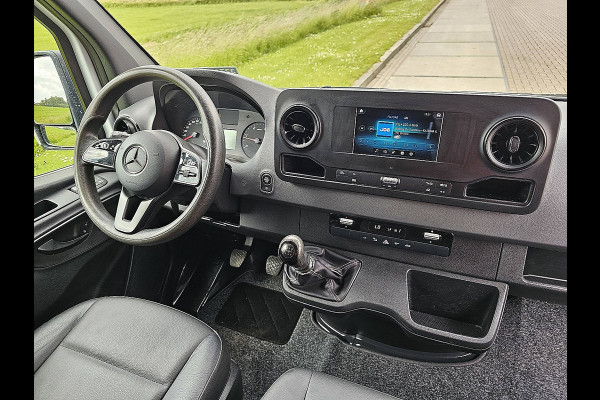 Mercedes-Benz Sprinter 317 1.9 CDI L2H2 RWD L2H2 RWD 3.5t-Trekhaak Airco Camera Mbux PDC Standkachel Euro6 170 PK