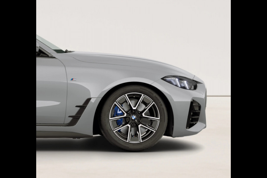 BMW 4 Serie Gran Coupé 420i - M-Sport - Comfort Pack - Stuurwiel Verwarmd - ACC - M-Remmen Blauw