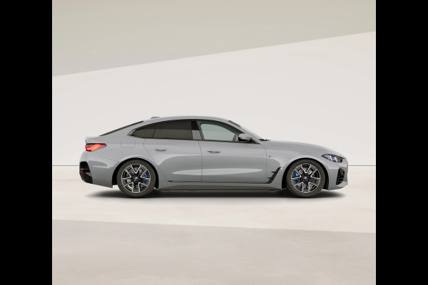 BMW 4 Serie Gran Coupé 420i - M-Sport - Comfort Pack - Stuurwiel Verwarmd - ACC - M-Remmen Blauw
