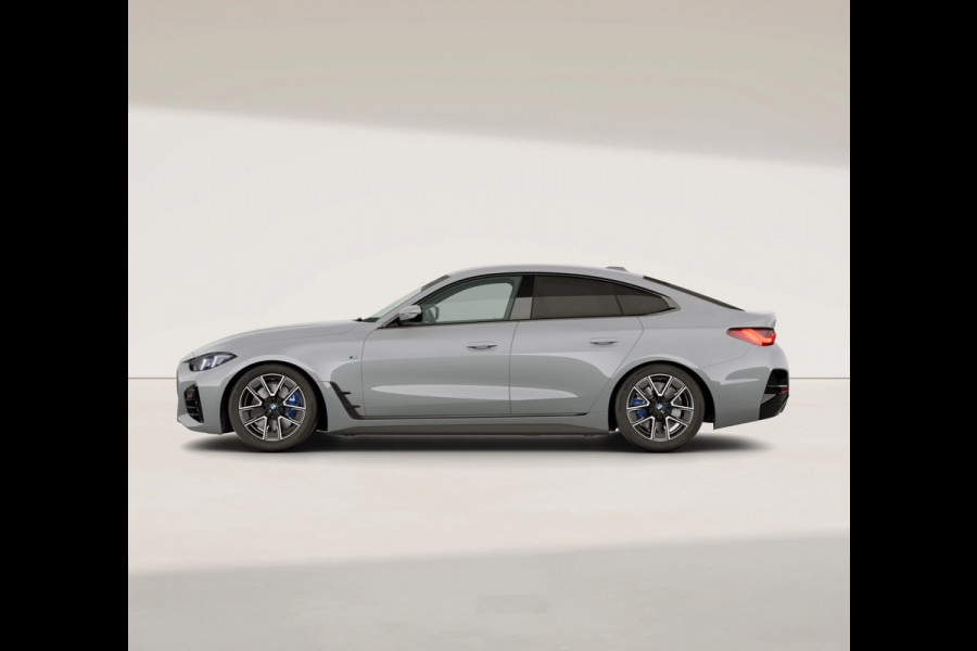 BMW 4 Serie Gran Coupé 420i - M-Sport - Comfort Pack - Stuurwiel Verwarmd - ACC - M-Remmen Blauw