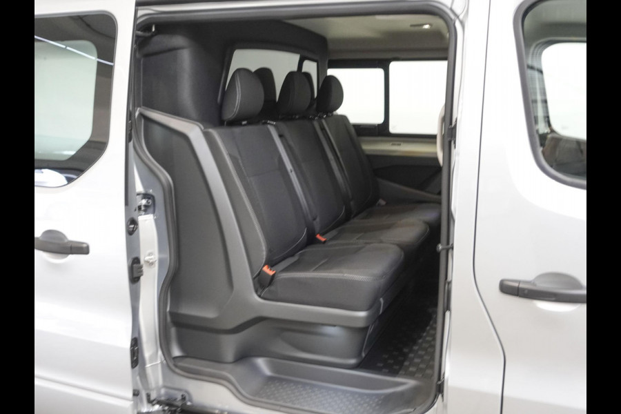 Renault Trafic 2.0 Blue dCi 150PK L2H1 Dubbele Cabine Automaat Airco Cruise Control Trekhaak Navigatie Camera