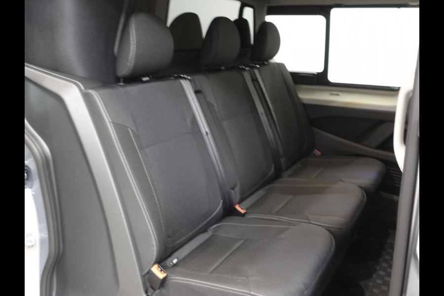 Renault Trafic 2.0 Blue dCi 150PK L2H1 Dubbele Cabine Automaat Airco Cruise Control Trekhaak Navigatie Camera