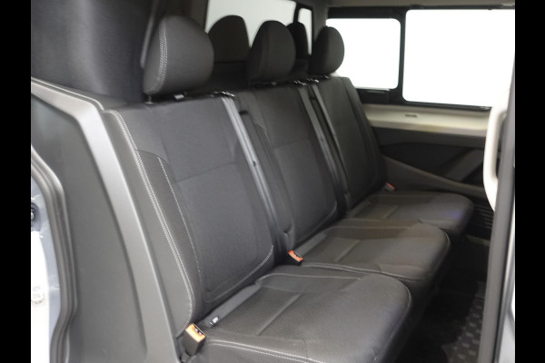 Renault Trafic 2.0 Blue dCi 150PK L2H1 Dubbele Cabine Automaat Airco Cruise Control Trekhaak Navigatie Camera
