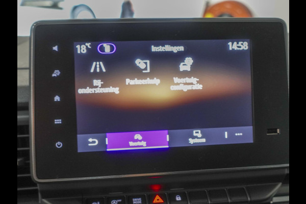 Renault Trafic 2.0 Blue dCi 150PK L2H1 Dubbele Cabine Automaat Airco Cruise Control Trekhaak Navigatie Camera