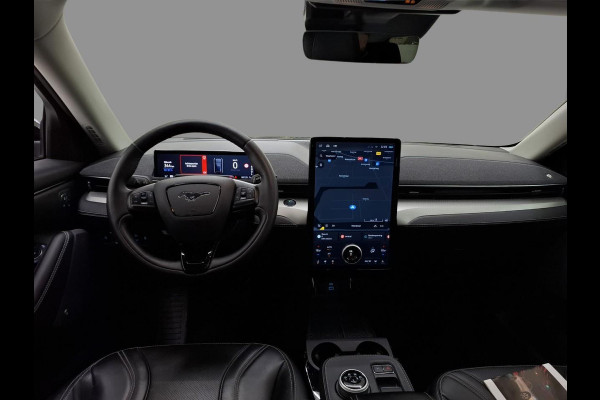 Ford Mustang Mach-E RWD 75 kWh 88.000 KM | SOH 92,5% | Technology Pack Plus | Panorama Dak | Volledig Lederen Interieur. |