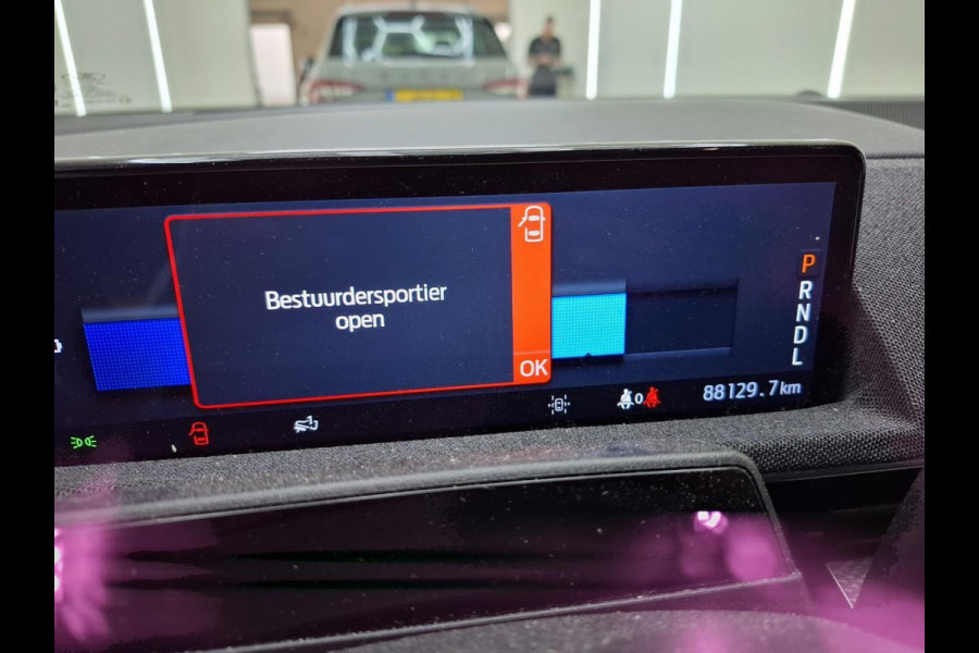 Ford Mustang Mach-E RWD 75 kWh 88.000 KM | SOH 92,5% | Technology Pack Plus | Panorama Dak | Volledig Lederen Interieur. |