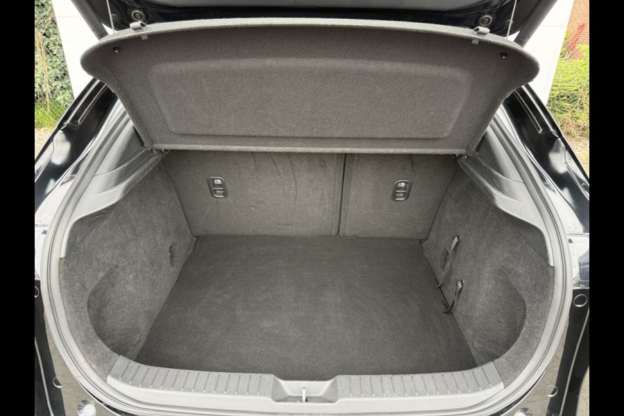 Mazda CX-30 2.0 e-SkyActiv-X M Hybrid Comfort | Trekhaak | ACC | HUD | CarPlay | Camera