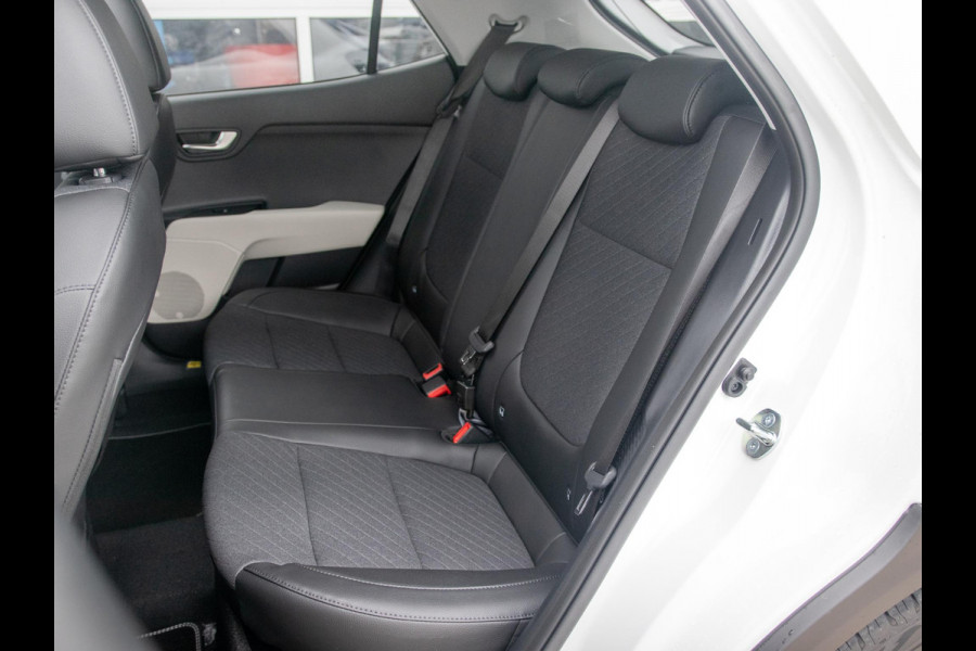 Kia Stonic 1.0 T-GDi MHEV GT-Line | Uit voorraad leverbaar | Automaat | Schuif/kantel | Navigatie | Camera | Carplay | Climate | Cruise