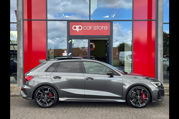 Audi A3 Sportback 2.5 TFSI RS 3 Quattro VOL ! | Ceramic | Panorama | B&O | Red Stitch | HUD | Matrix | Carbon | BTW Auto |