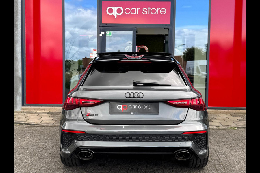 Audi A3 Sportback 2.5 TFSI RS 3 Quattro VOL ! | Ceramic | Panorama | B&O | Red Stitch | HUD | Matrix | Carbon | BTW Auto |