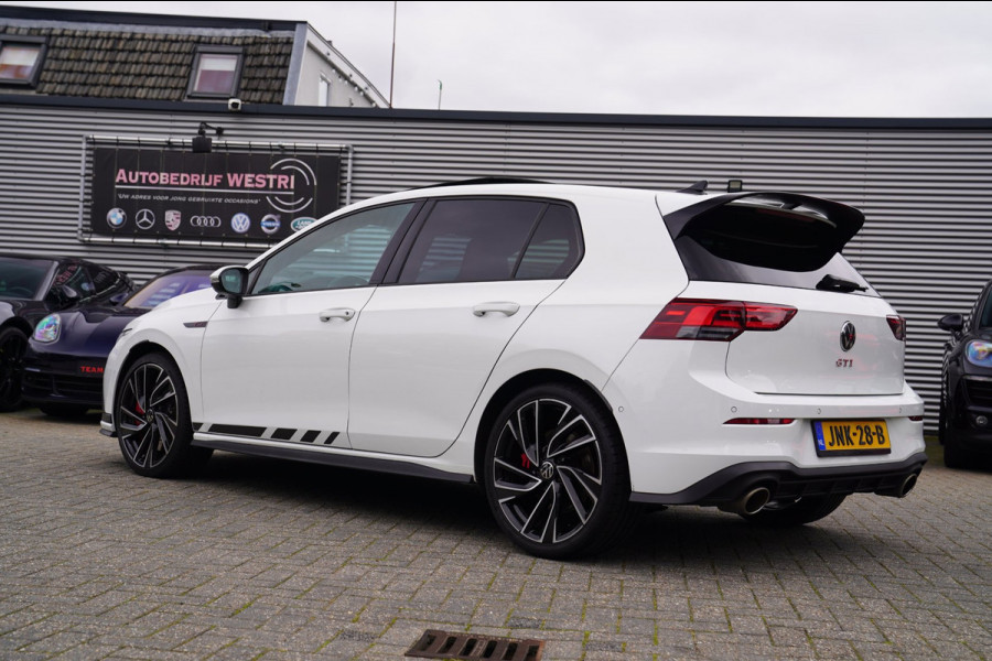 Volkswagen Golf 2.0 TSI GTI | Stuurwiel verwarming | Lane Assist | Clubsport | Camera