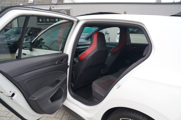 Volkswagen Golf 2.0 TSI GTI | Stuurwiel verwarming | Lane Assist | Clubsport | Camera