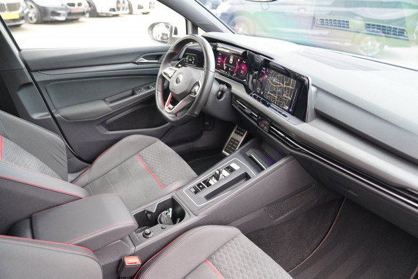 Volkswagen Golf 2.0 TSI GTI | Stuurwiel verwarming | Lane Assist | Clubsport | Camera