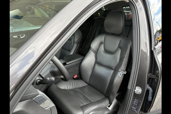 Volvo XC60 2.0 T6 Plug-in hybrid AWD R-Design | Leder | Pano | 360 Camera | H&K Audio | Adaptive Cruise |