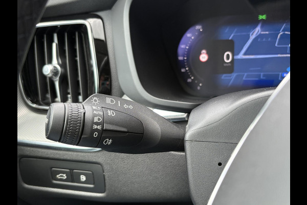 Volvo XC60 2.0 T6 Plug-in hybrid AWD R-Design | Leder | Pano | 360 Camera | H&K Audio | Adaptive Cruise |