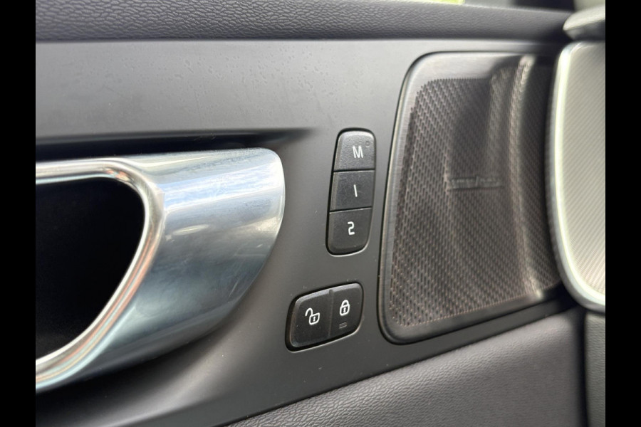 Volvo XC60 2.0 T6 Plug-in hybrid AWD R-Design | Leder | Pano | 360 Camera | H&K Audio | Adaptive Cruise |