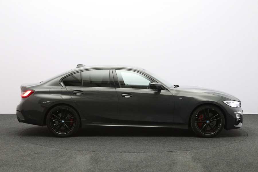 BMW 3 Serie 318i High Executive Automaat, Kuipstoelen, Head-Up, Memory, LED, Adap. Cruise Control