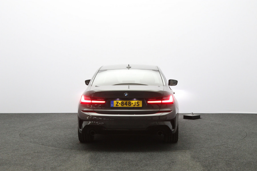 BMW 3 Serie 318i High Executive Automaat, Kuipstoelen, Head-Up, Memory, LED, Adap. Cruise Control